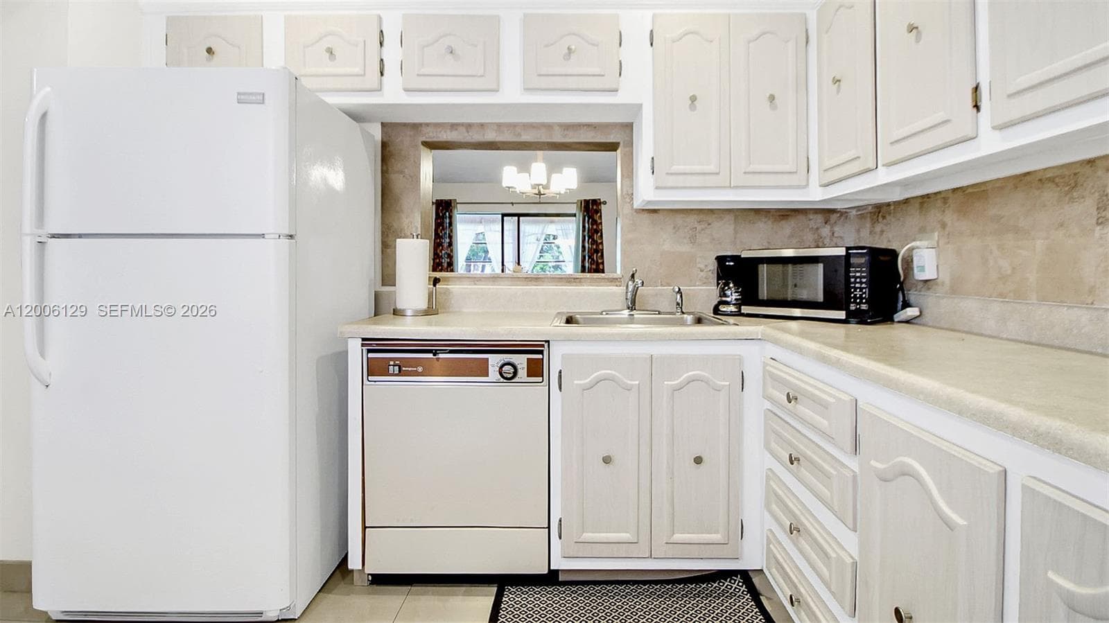 4000 NW 44th Ave # 306, Lauderdale Lakes, FL 33319 photo 3