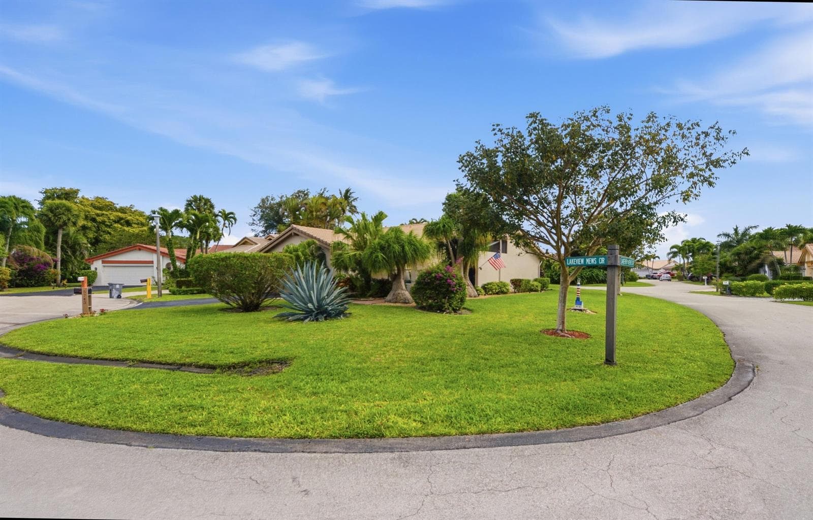 5743 Lakeview Mews Drive, Boynton Beach, FL 33437 photo 3