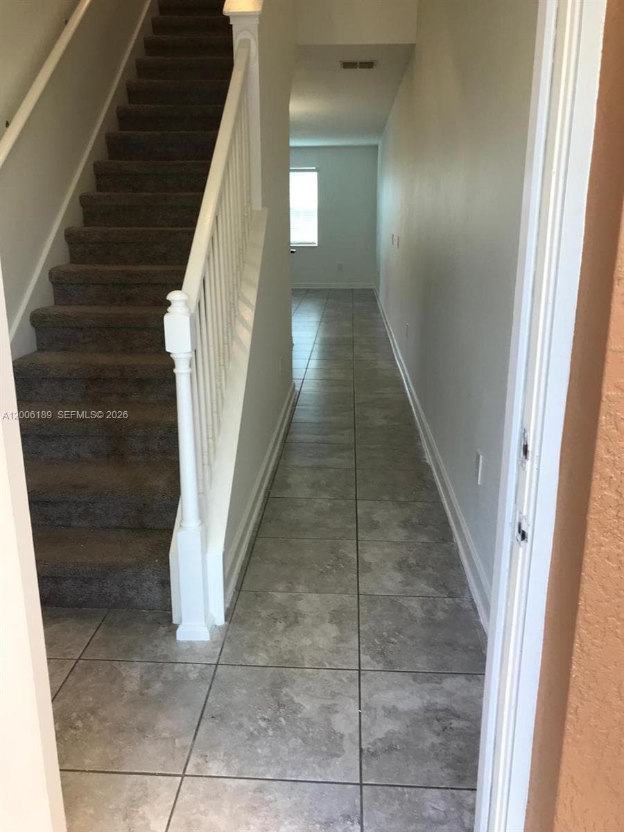 3348 RODRICK CIR, Orlando, FL 32824 photo 2