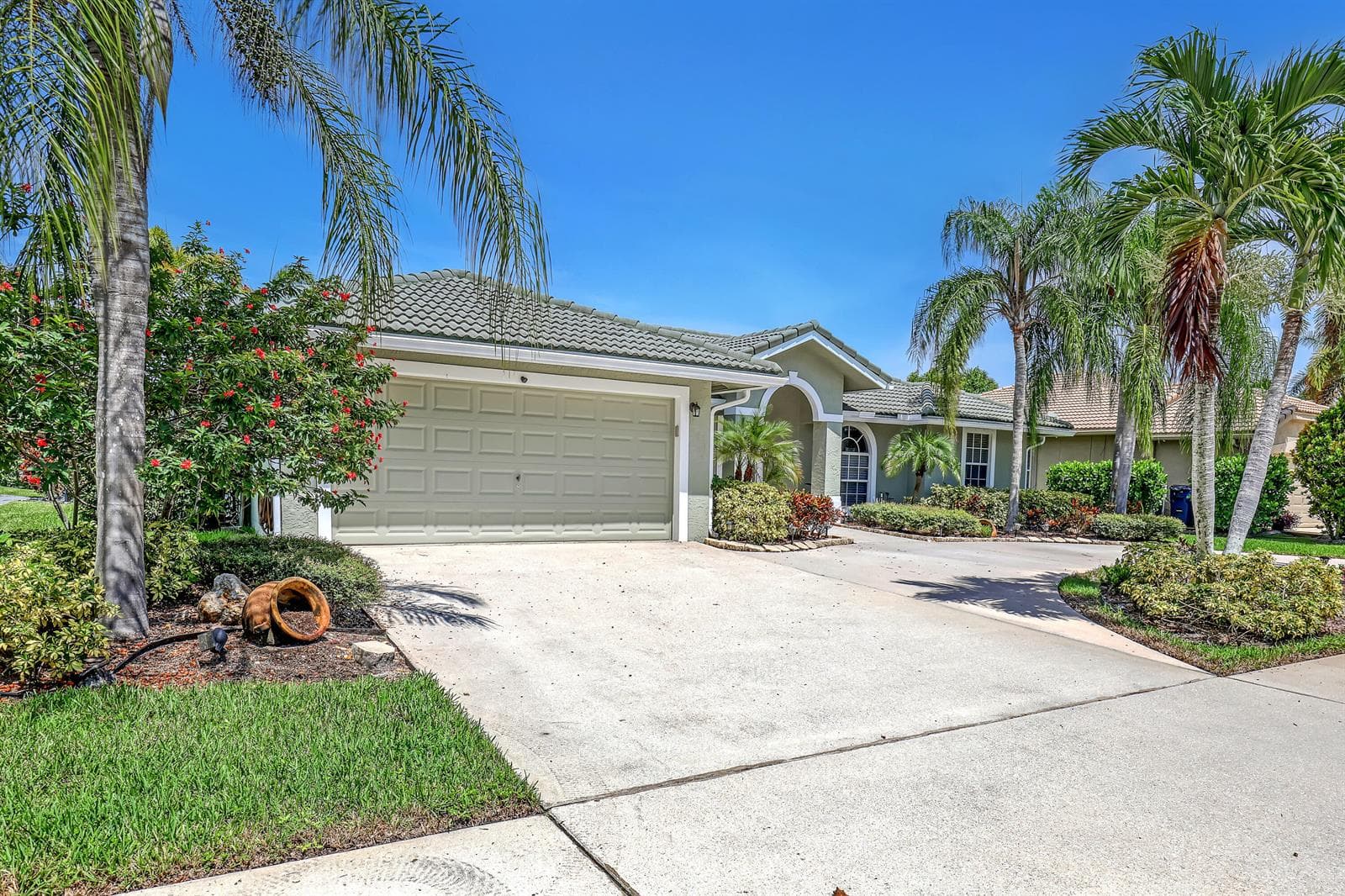 133 Black Olive Crescent, Royal Palm Beach, FL 33411 photo 3