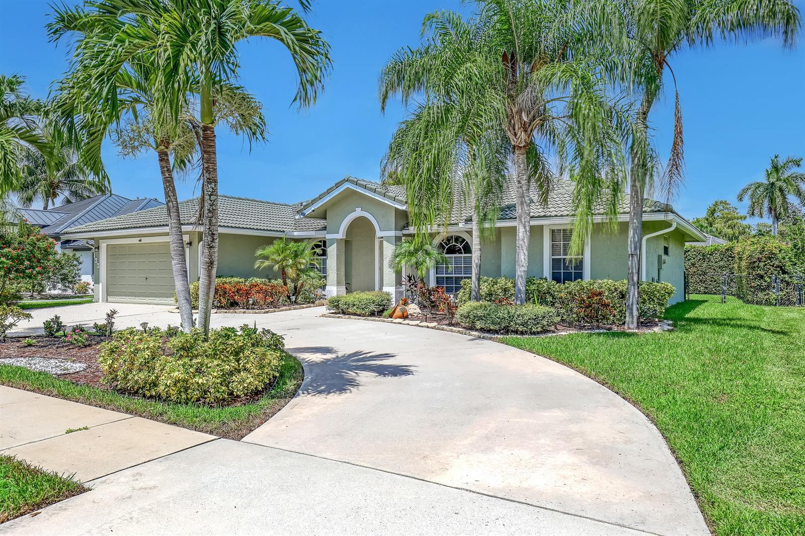 133 Black Olive Crescent, Royal Palm Beach, FL 33411 photo 4