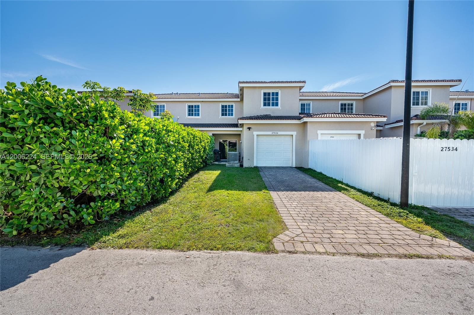 27524 SW 140th Ave, Homestead, FL 33032 photo 2