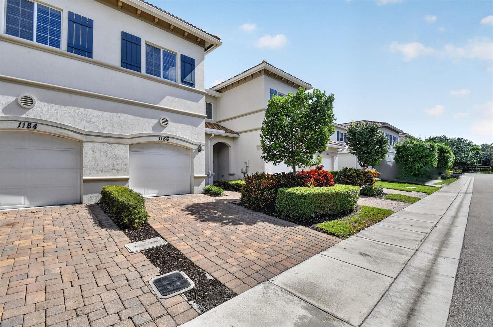 1186 Paisley Court, FL 33461 photo 3