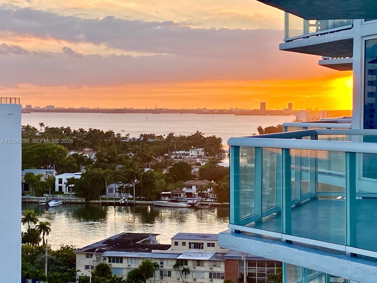 6515 Collins Ave # 1505, Miami Beach, FL 33141 photo 2