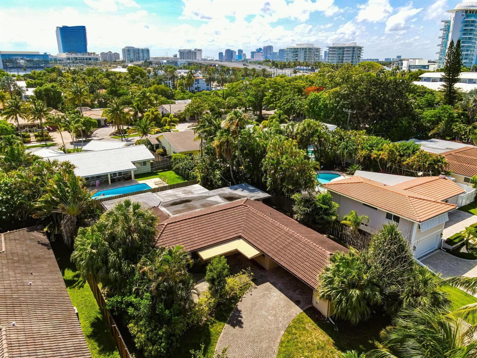 1817 SE 25 Avenue, Fort Lauderdale, FL 33316 photo 3