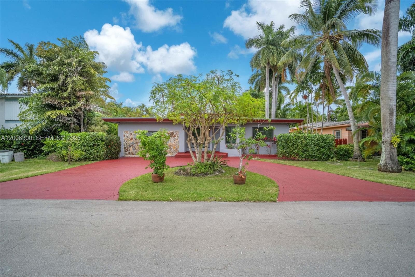 7701 Center Bay Dr, North Bay Village, FL 33141 photo 3