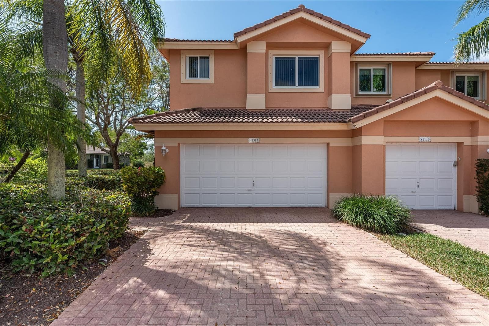 5704 NW 127th Terrace, Coral Springs, FL 33076 photo 3
