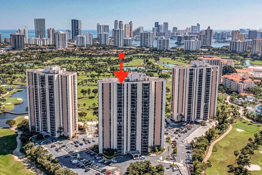 20301 W Country Club Dr # PH22, Aventura, FL 33180