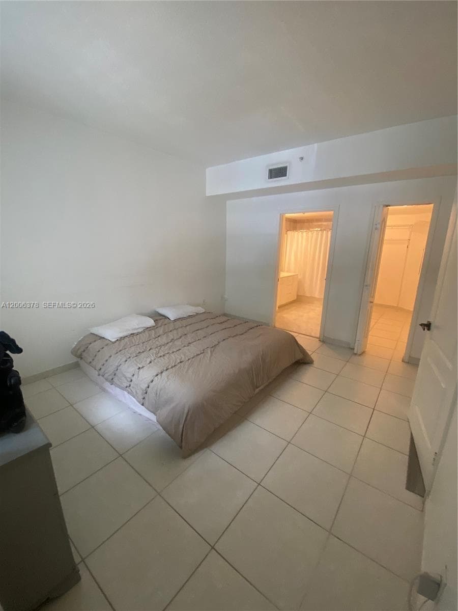17405 NW 75th Pl # 107, Hialeah, FL 33015 photo 3