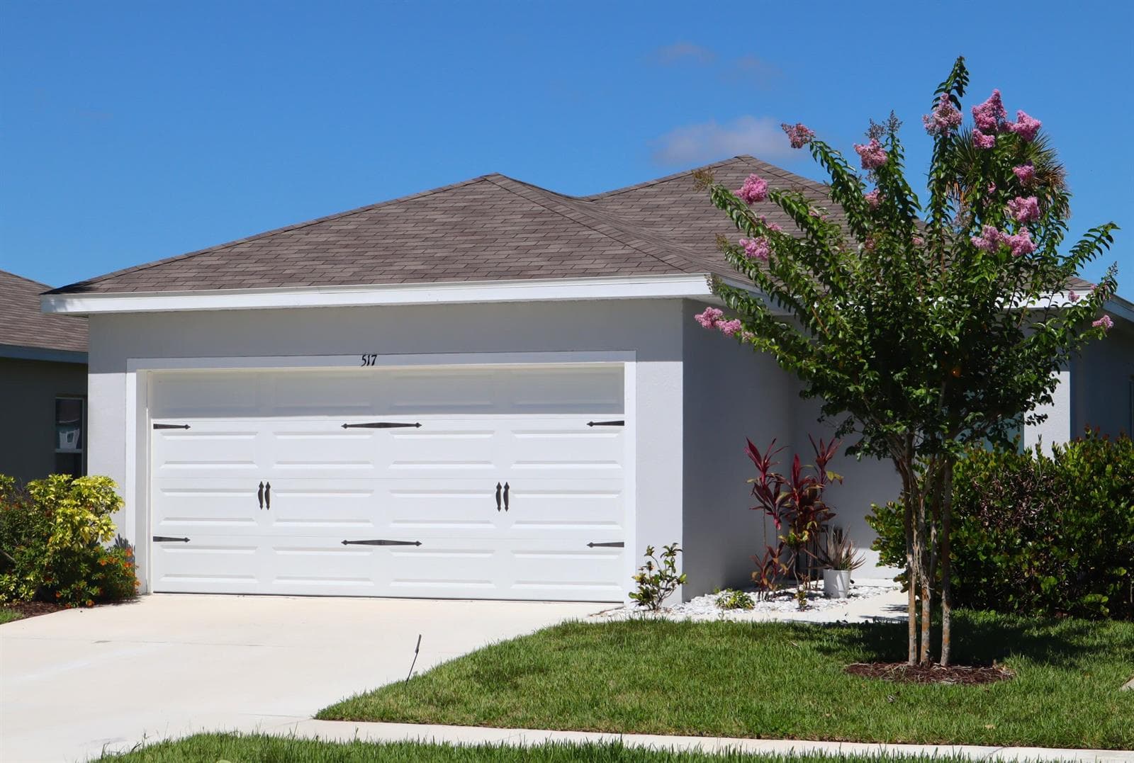 517 Cherimoya Street, Fort Pierce, FL 34981 photo 2
