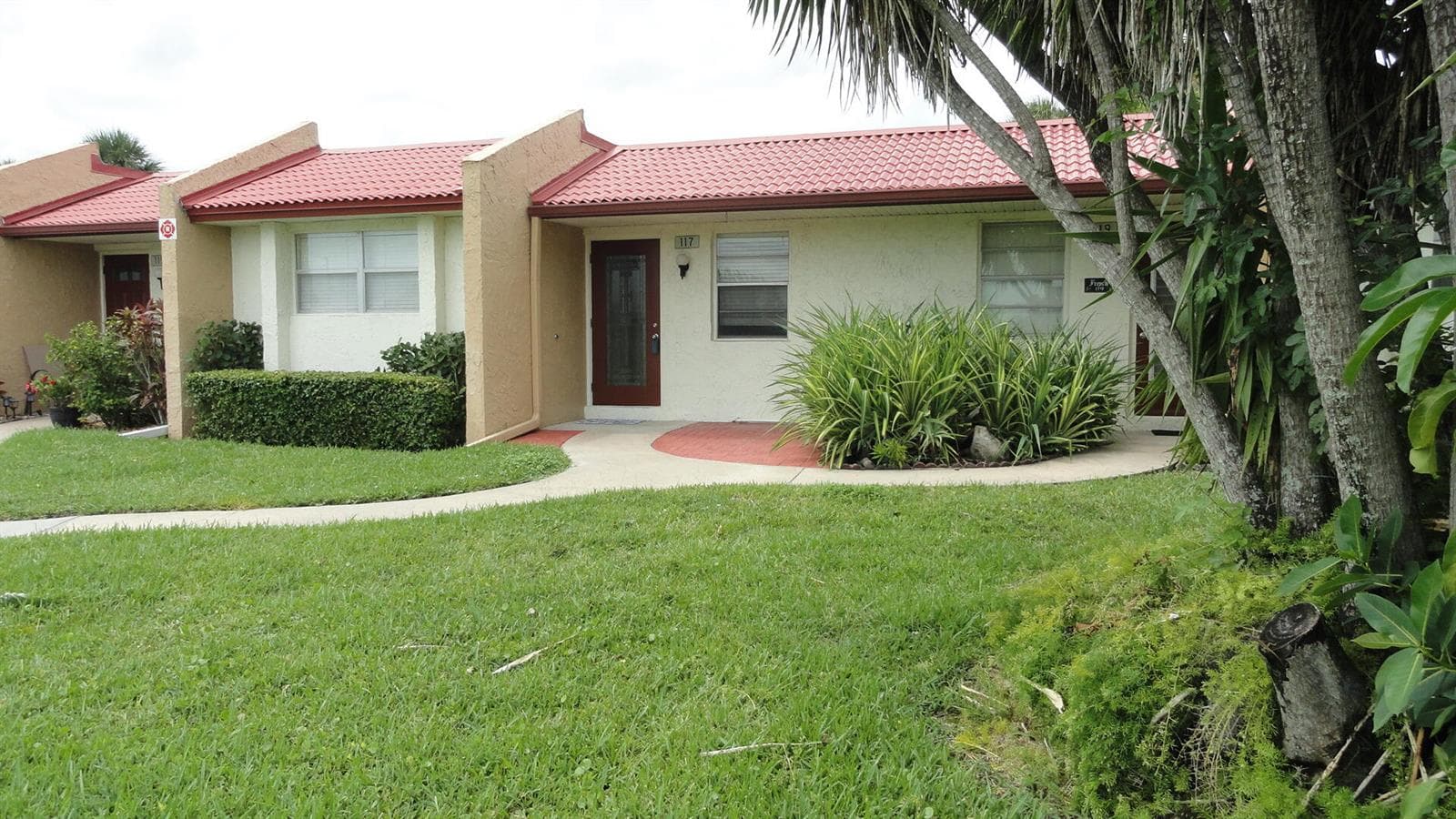 117 Golden River Drive, West Palm Beach, FL 33411 photo 3