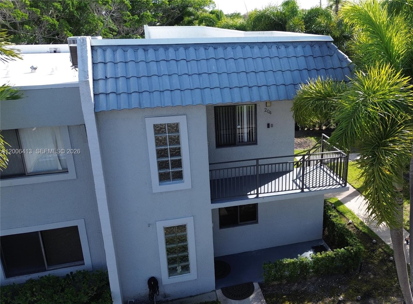 16501 Blatt Blvd # 204, Weston, FL 33326 photo 2