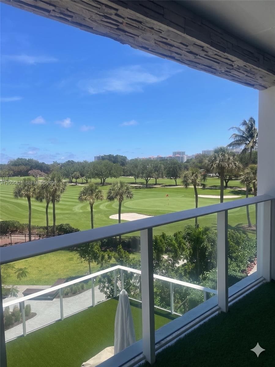 220 SE Mizner Blvd # 321, Boca Raton, FL 33432