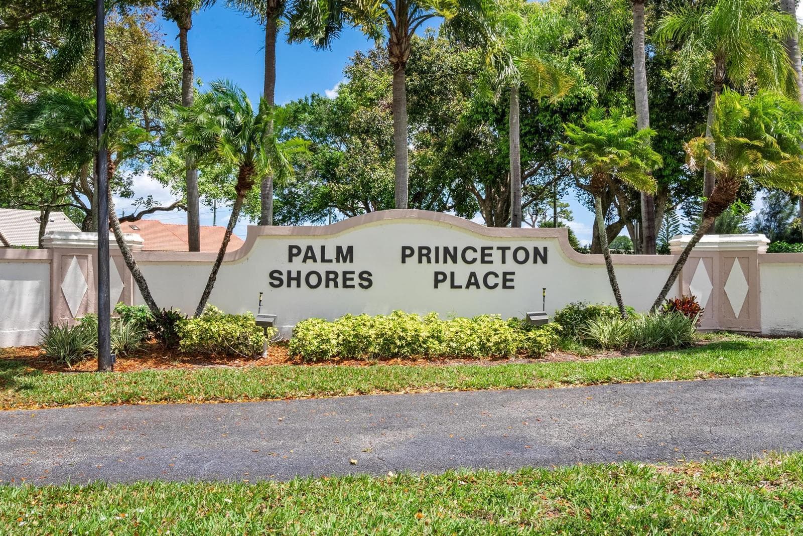 8521 Leeway Lane, Boynton Beach, FL 33436 photo 2