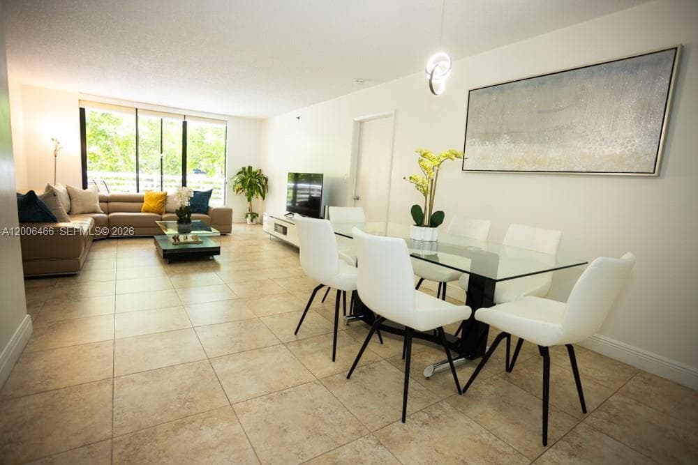 3300 NE 192nd St # 214, Aventura, FL 33180