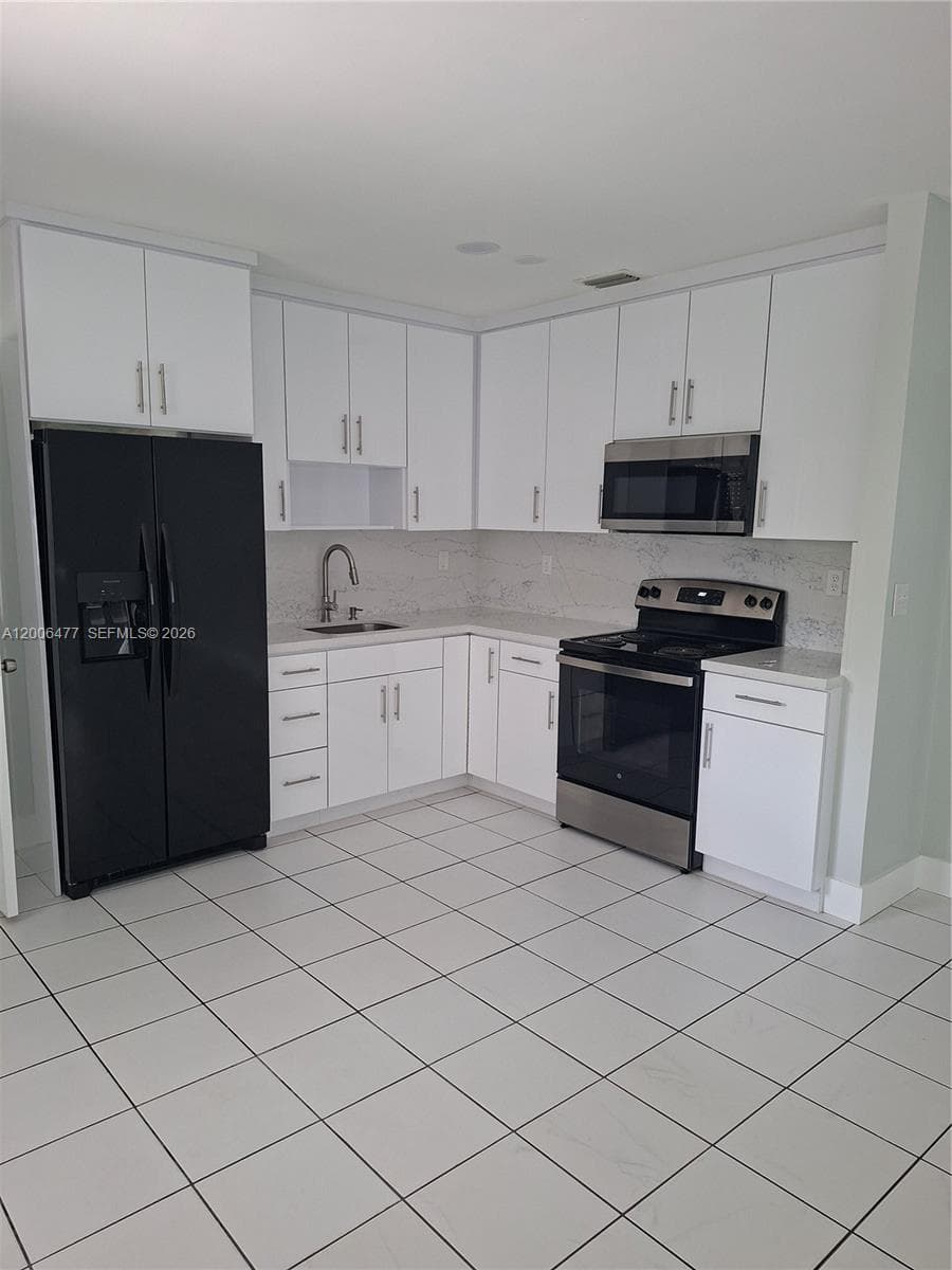 1814 SW 97th Terrace # A, Miramar, FL 33025 photo 4