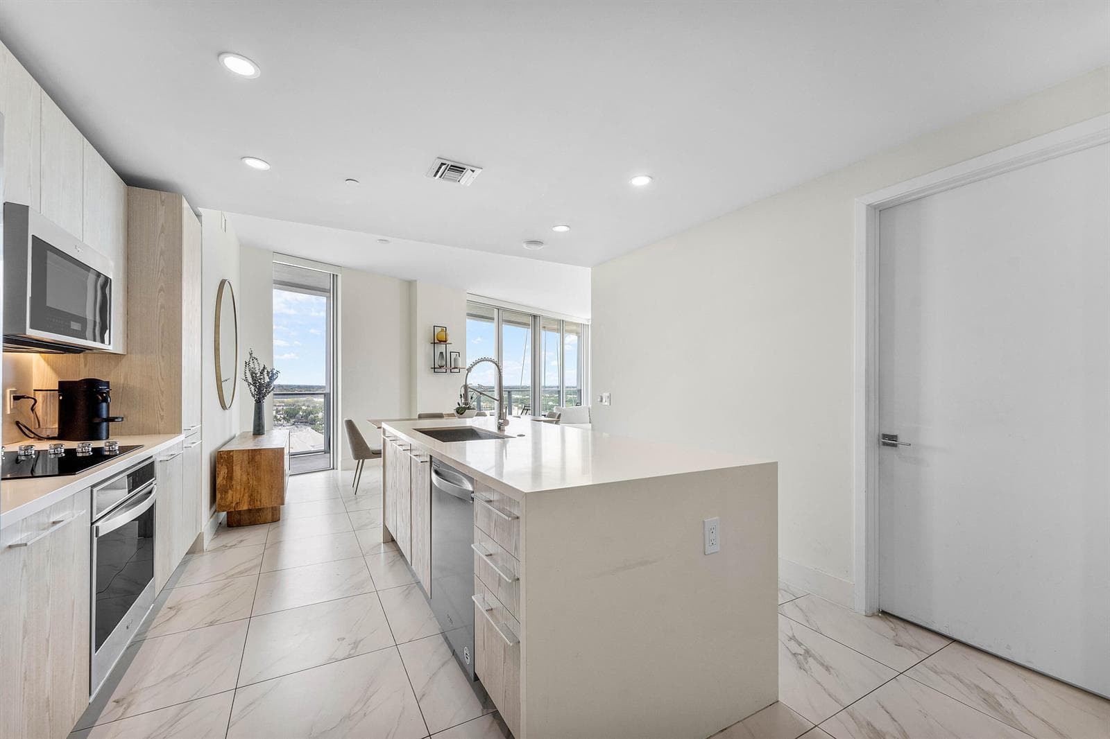 2000 Metropica Way # 1509, Sunrise, FL 33323 photo 3