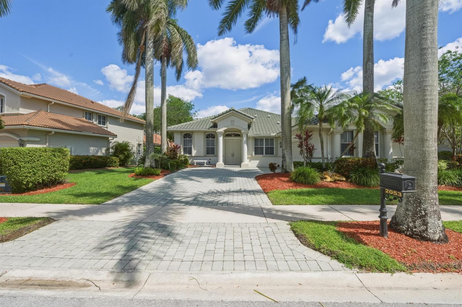 2053 Quail Roost Drive, Weston, FL 33327 photo 3