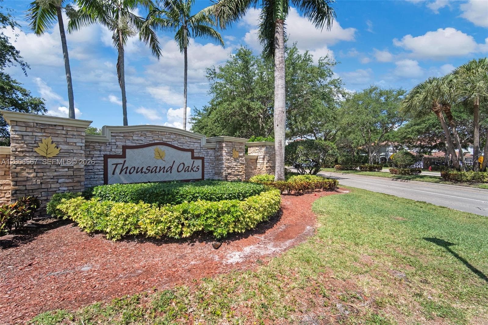 1225 Rosegate Blvd, Riviera Beach, FL 33404 photo 2