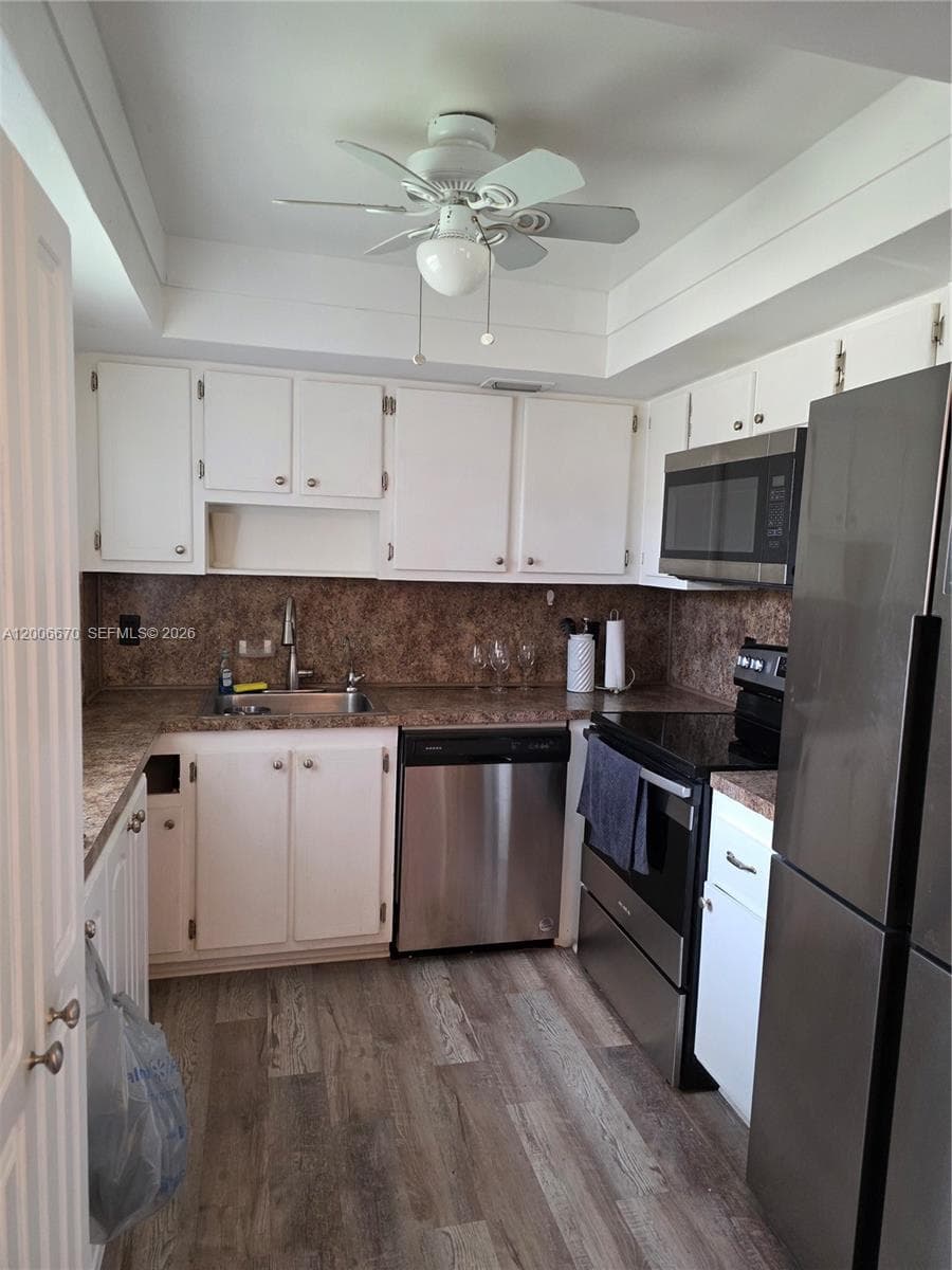 232 E Saxony E # 232, Delray Beach, FL 33446 photo 2