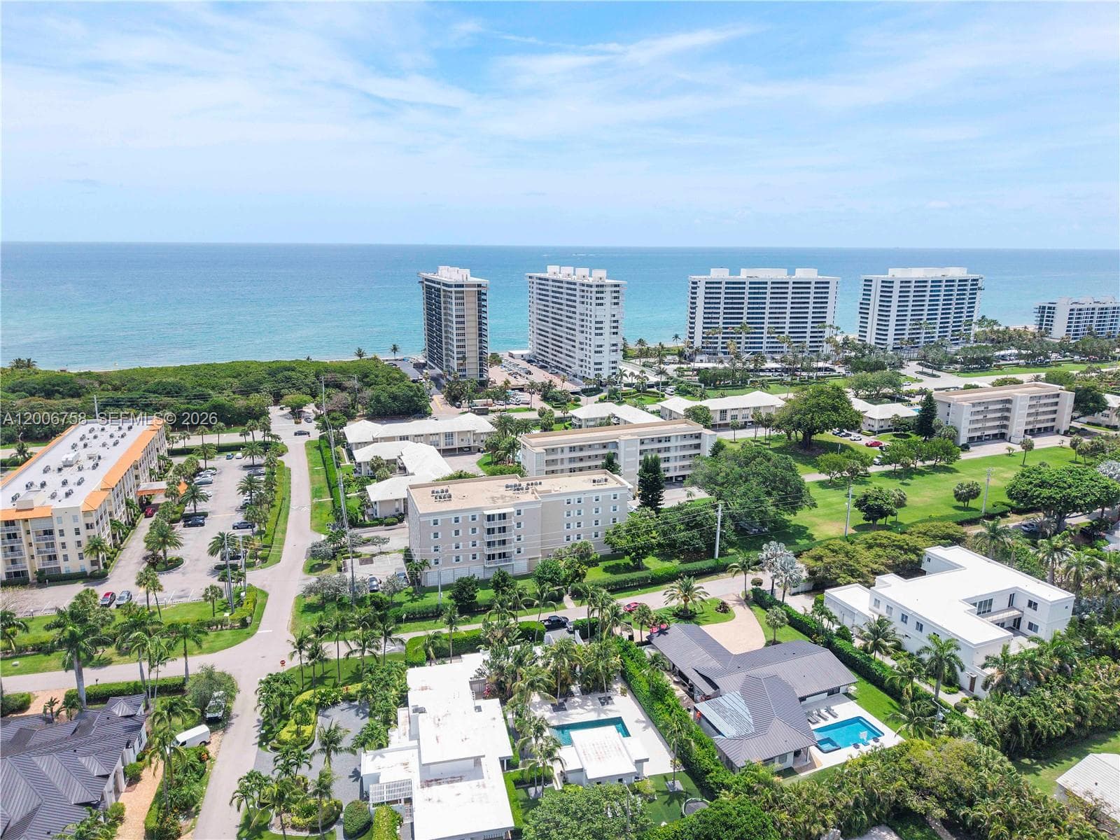 950 De Soto Rd # 3C, Boca Raton, FL 33432 photo 2