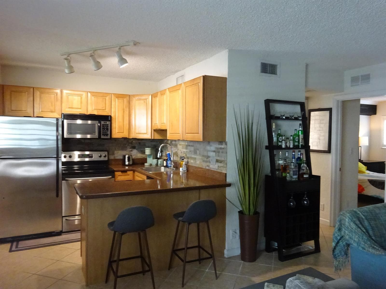 2660 NE 8th Avenue # 208, Wilton Manors, FL 33334 photo 3