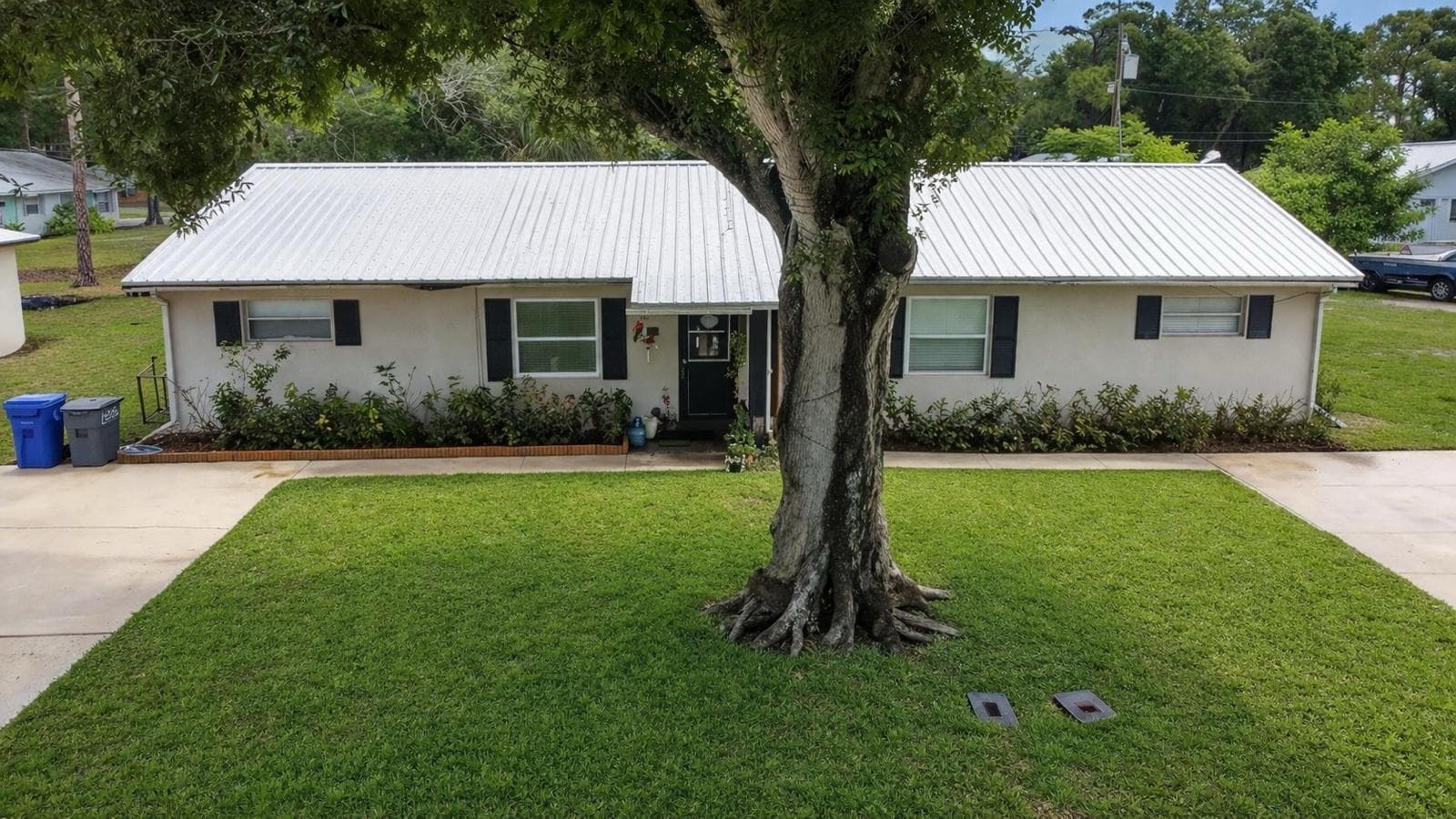 1504 41st Avenue, Vero Beach, FL 32960 photo 2