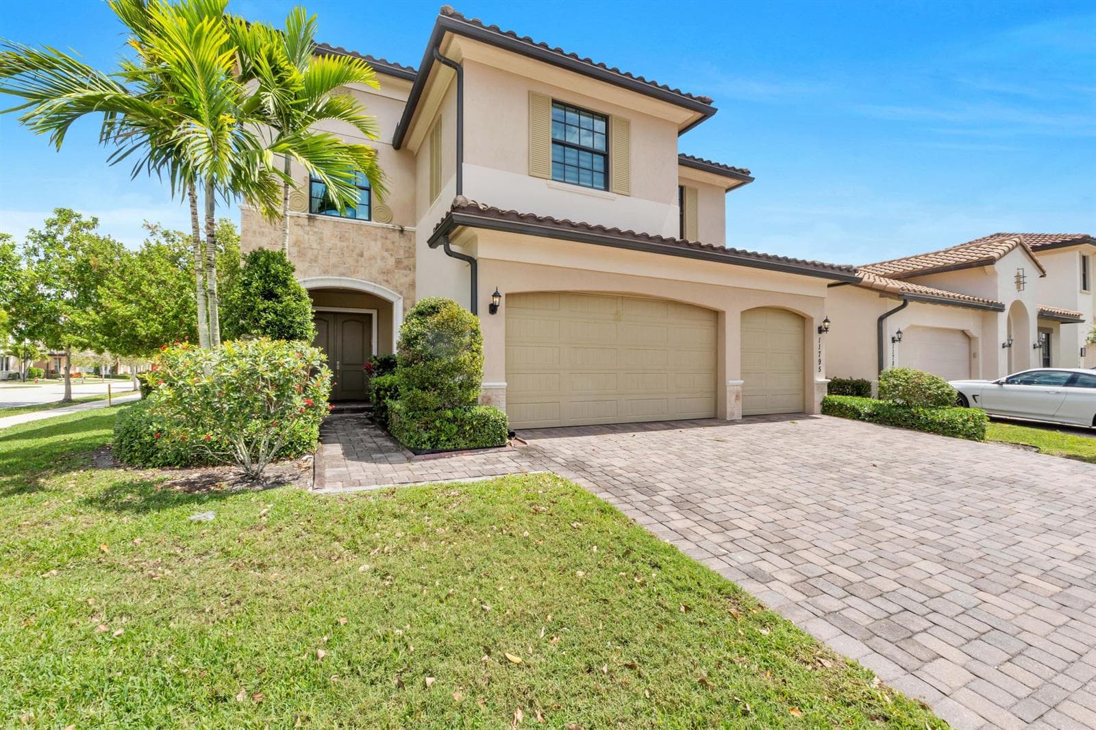 11795 Waterway Circle, Parkland, FL 33076 photo 2