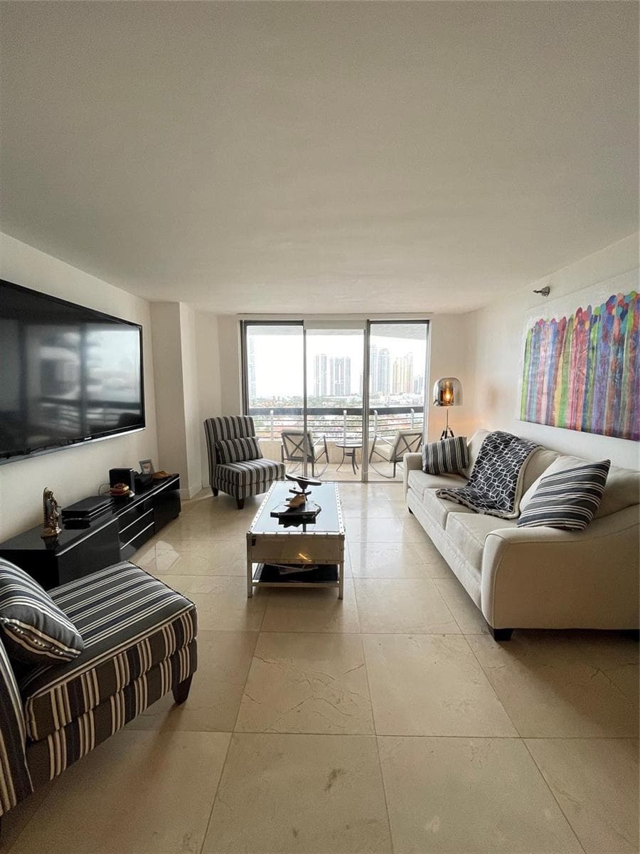 19101 NE 36th Place # 1709, Aventura, FL 33180 photo 4