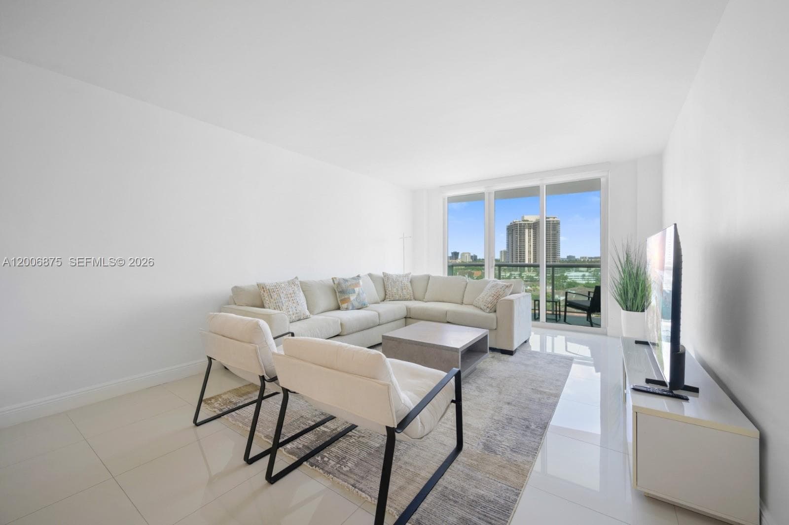 19370 Collins Ave # 1122, Sunny Isles Beach, FL 33160 photo 4
