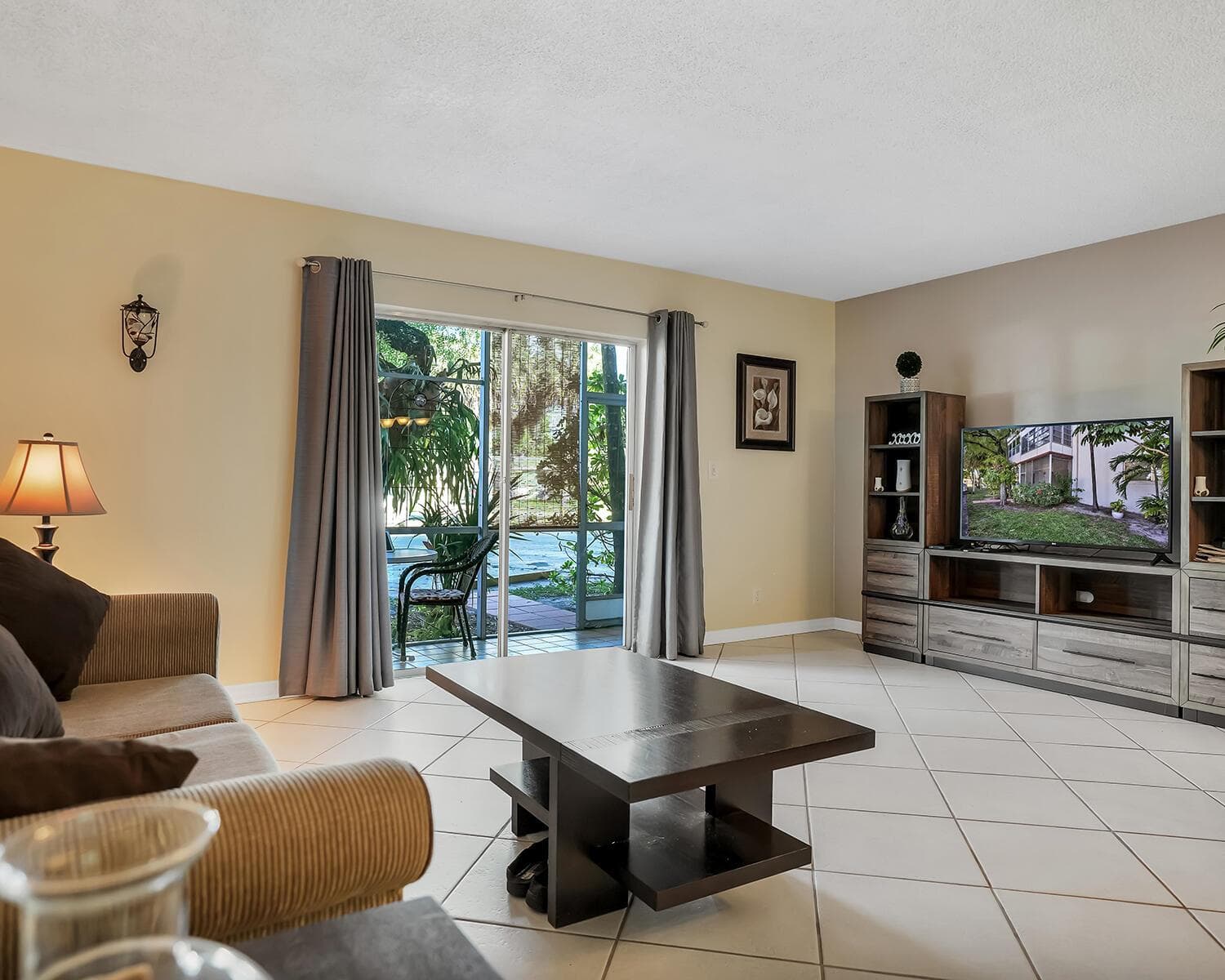 2061 NW 47th Terrace # 103, Lauderhill, FL 33313 photo 4