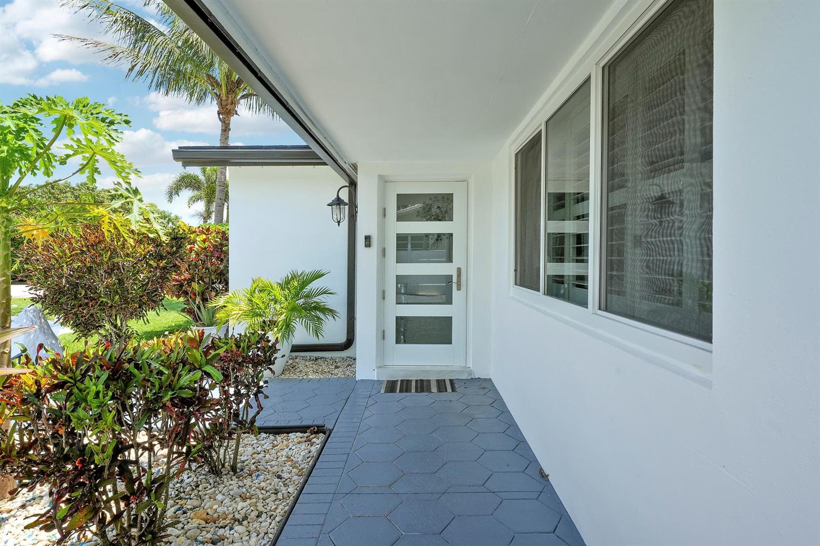 1360 SW 32nd Street, Fort Lauderdale, FL 33315 photo 3
