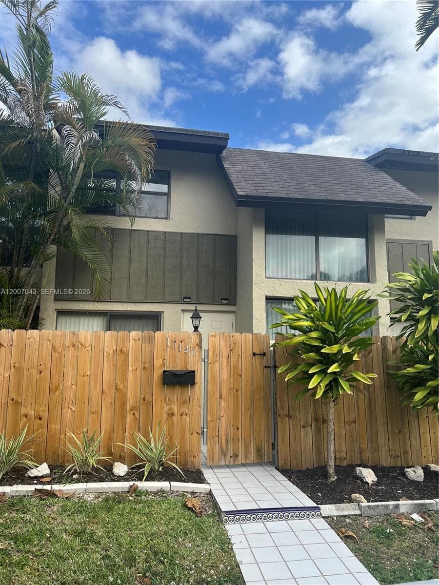 11141 SW 70th Ter, Miami, FL 33173 photo 2