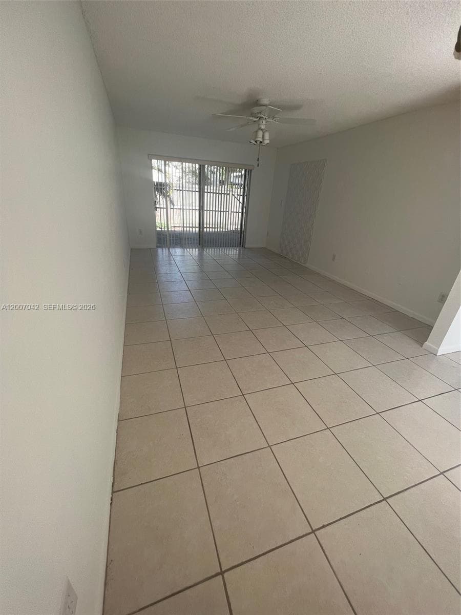 11141 SW 70th Ter, Miami, FL 33173 photo 4