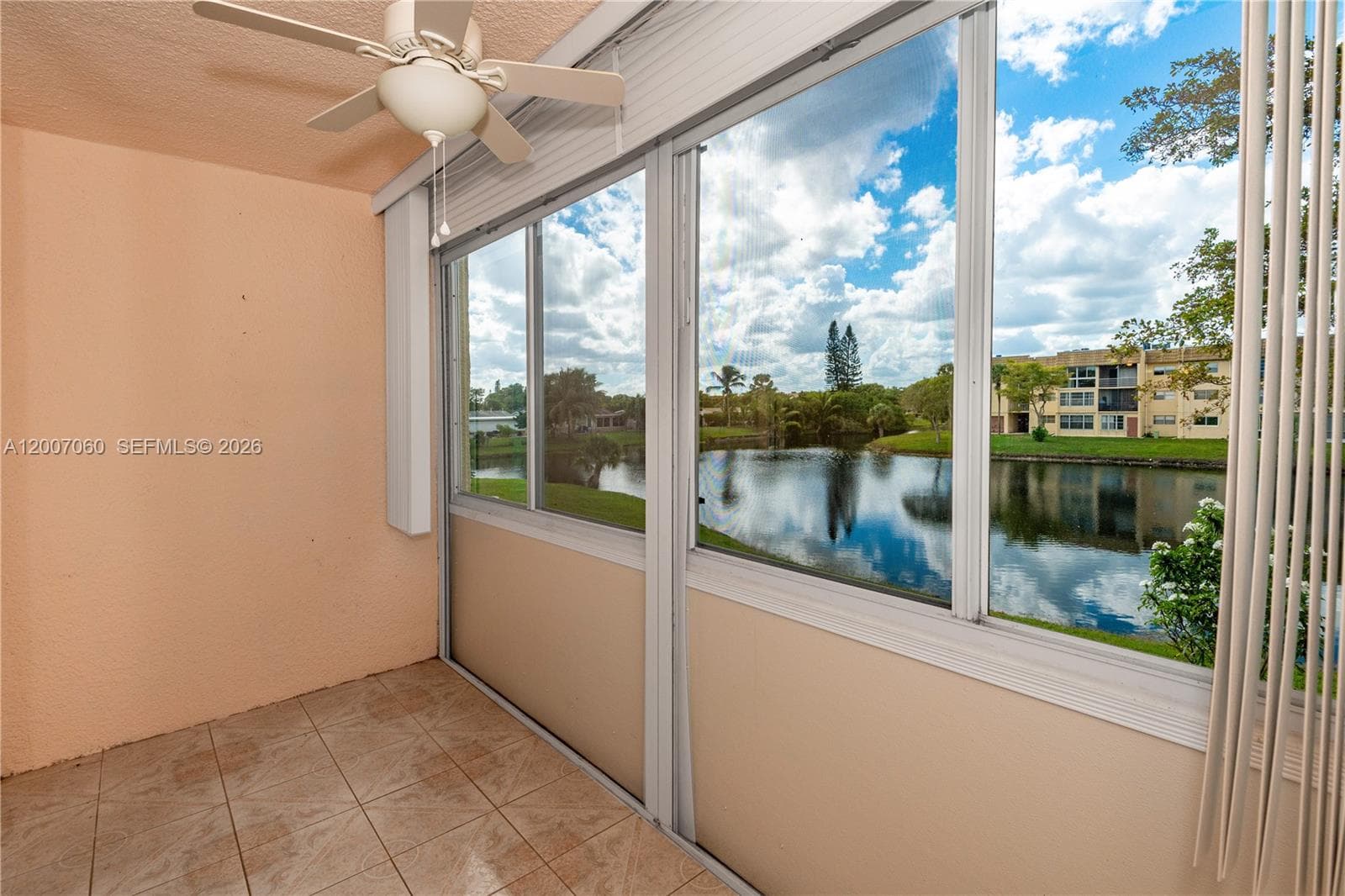 8345 Sunrise Lakes Blvd # 210, Sunrise, FL 33322 photo 2
