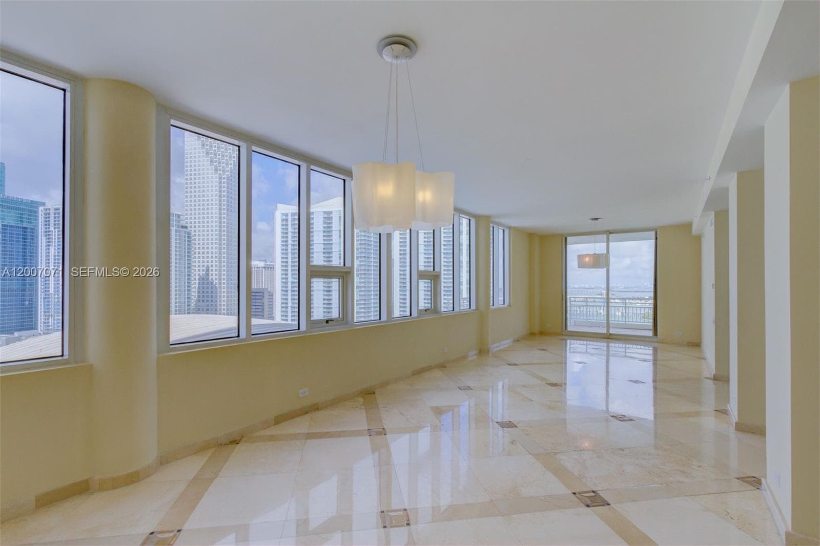 888 Brickell Key Dr # 2802, Miami, FL 33131 photo 3