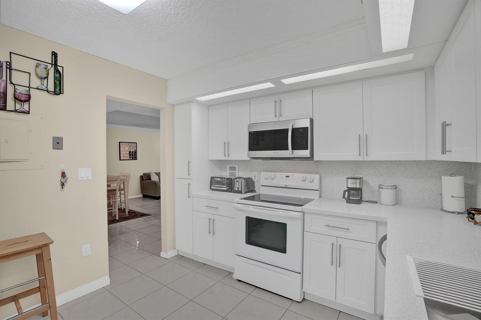 2800 N 46th Avenue # A302, Hollywood, FL 33021 photo 4