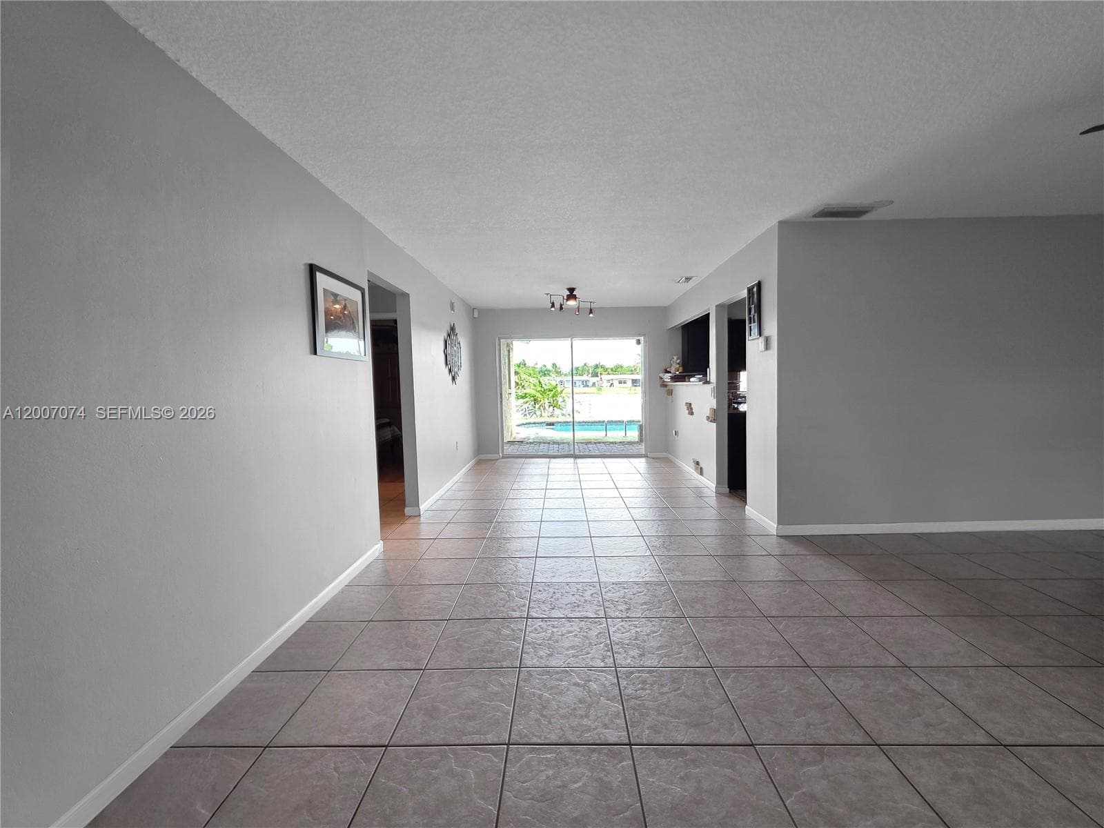 11661 NW 31st Pl, Sunrise, FL 33323 photo 4