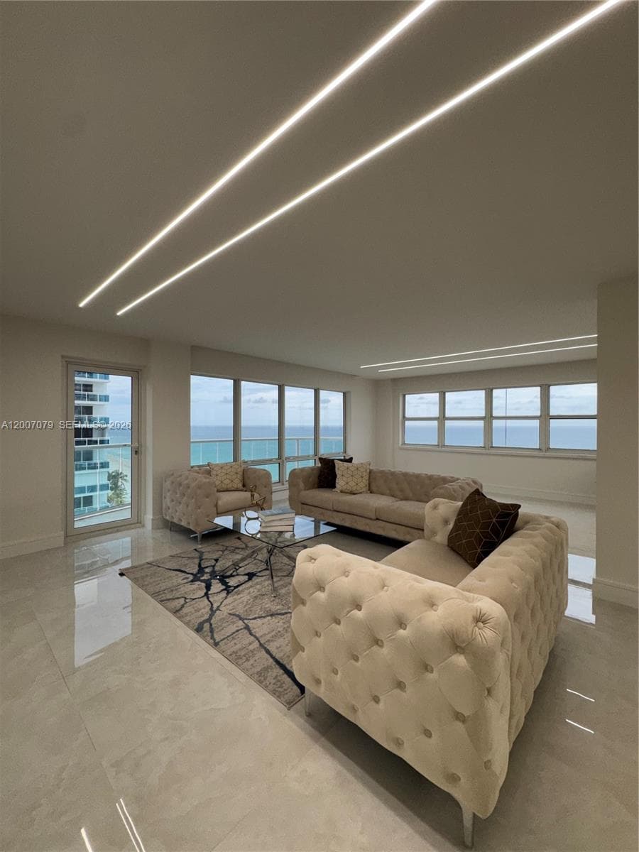3410 Galt Ocean Dr # 901N, Fort Lauderdale, FL 33308 photo 2