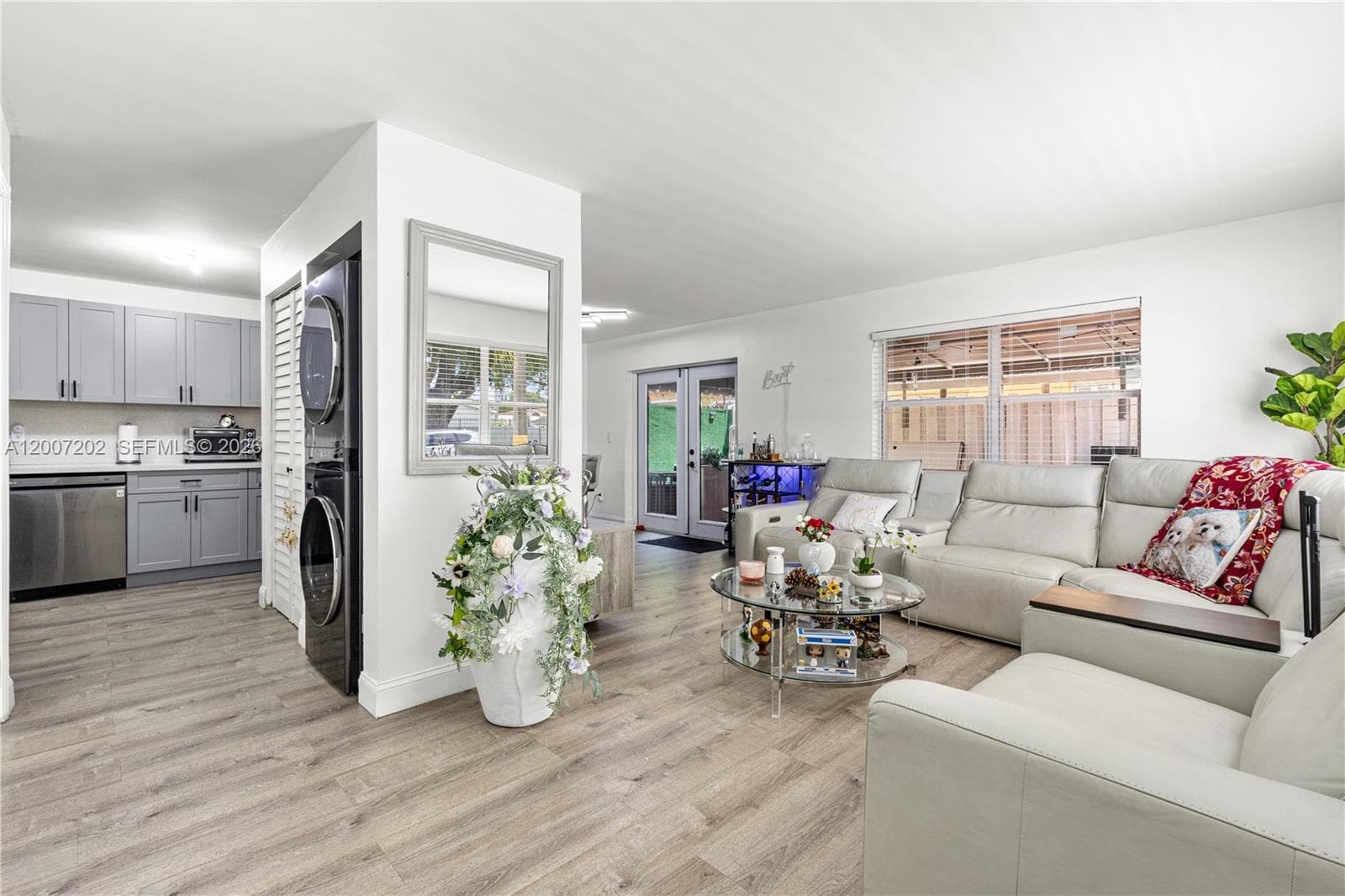 203 NE 12th Ave # 203, Homestead, FL 33030