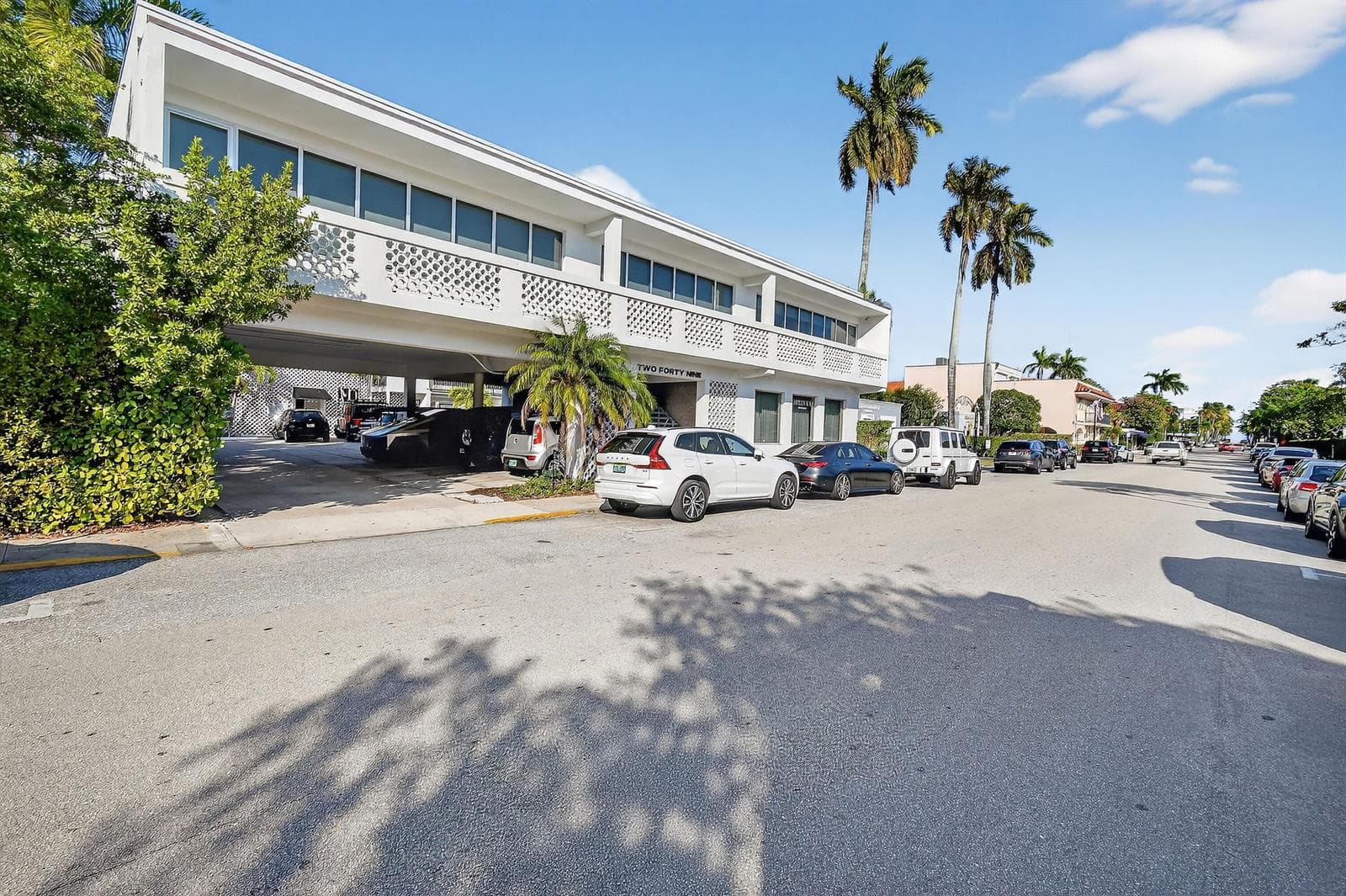 249 Peruvian Avenue # 1811, Palm Beach, FL 33480 photo 2