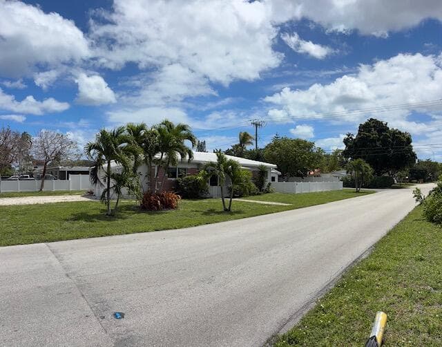 1107 S 15th Avenue, Hollywood, FL 33020 photo 4