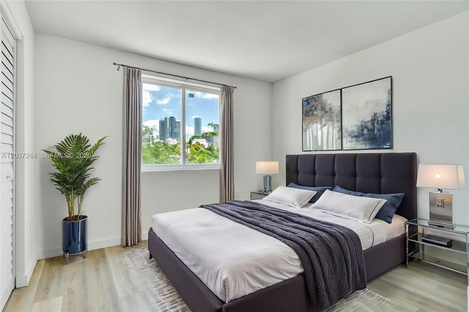 620 SW 10th St # 301, Miami, FL 33130 photo 5