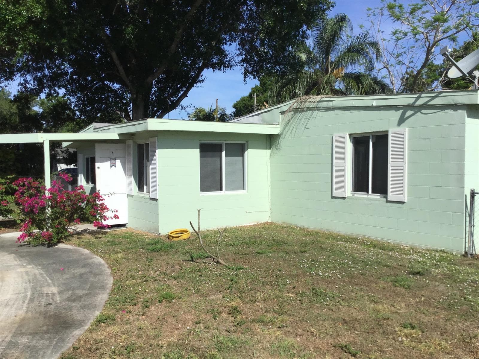 364 Johnston Street, Fort Pierce, FL 34982 photo 2