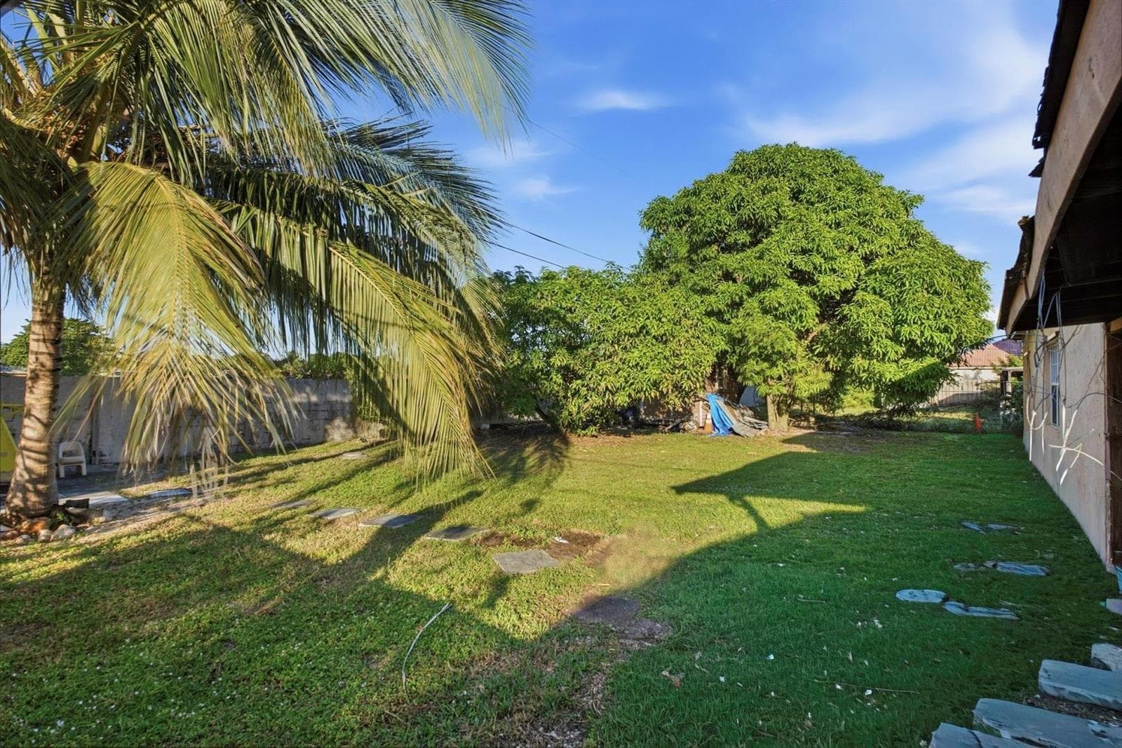 561 NE 38th Street, Deerfield Beach, FL 33064 photo 2