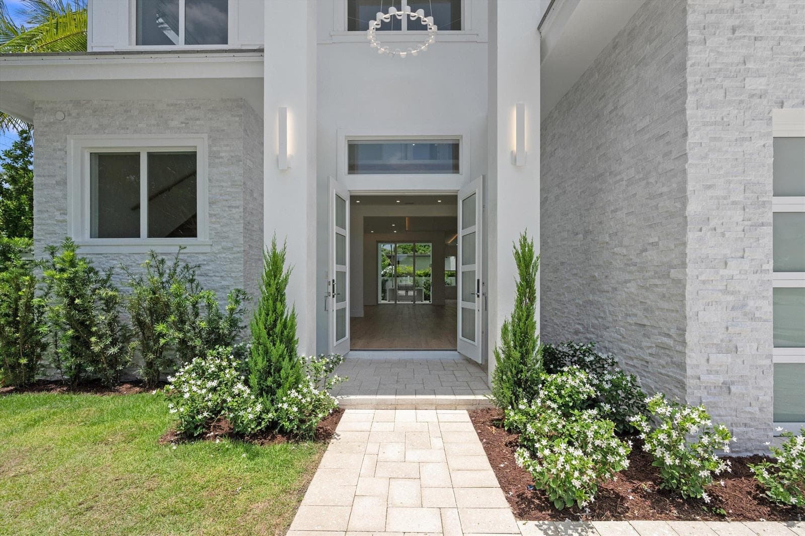291 Summa Street, West Palm Beach, FL 33405 photo 4