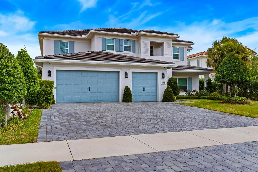 2465 NE Evinrude Circle, Jensen Beach, FL 34957 photo 2