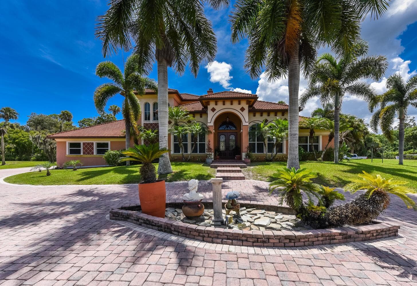 3646 S Jenkins Road, Fort Pierce, FL 34981 photo 2