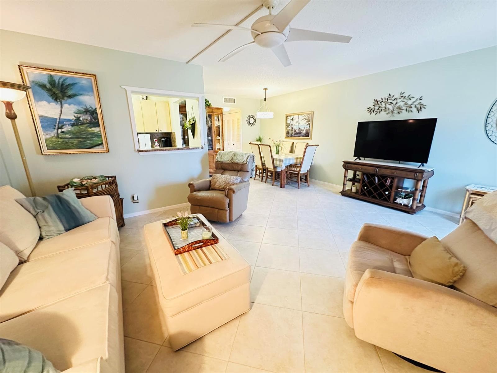 2132 Cambridge F, Deerfield Beach, FL 33442 photo 4