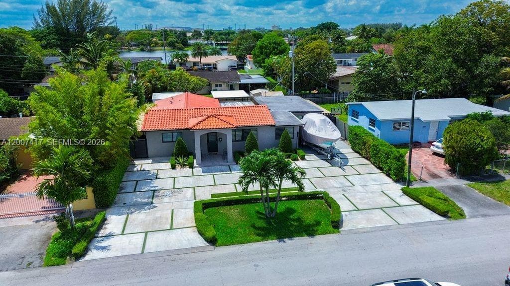 4210 W 6th Ave, Hialeah, FL 33012 photo 3